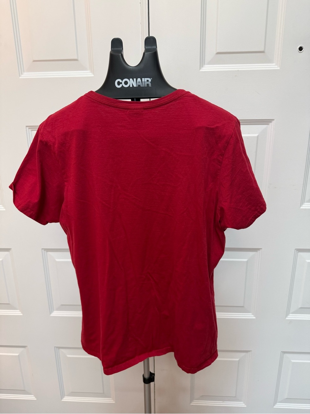 Port and Company Red Short Sleeve T-Shirt with Pink Heart Graphic - Picture 2 of 3
